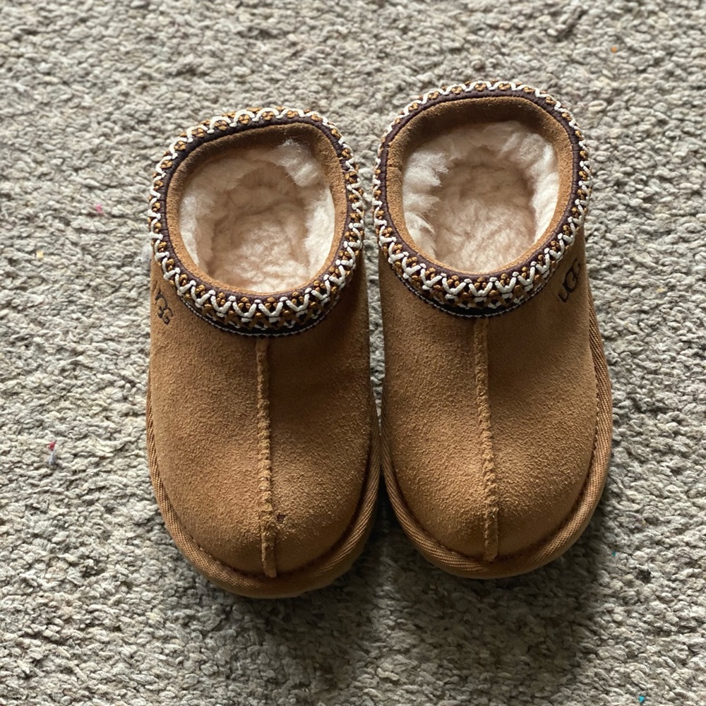 Uggs Tasman toddler slips